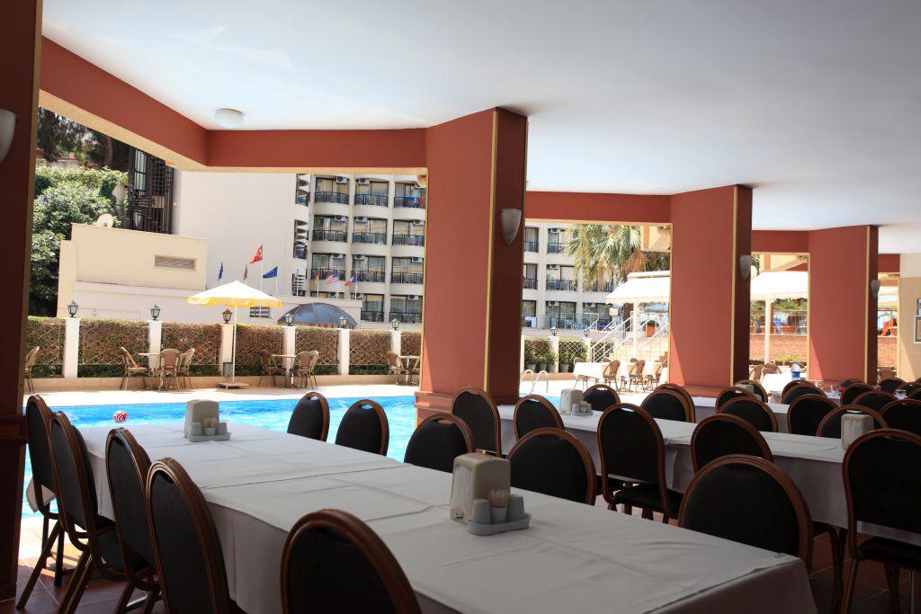 Palm Hotel