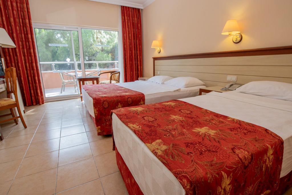 Kustur Club Holiday Village