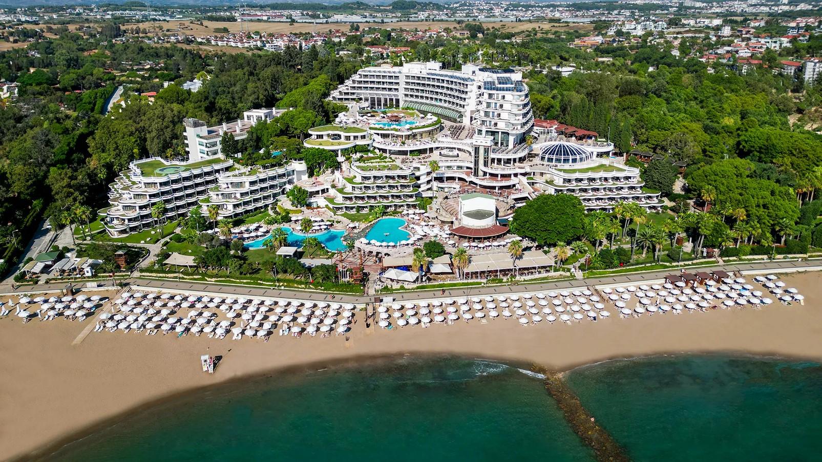 SUNRISE QUEEN LUXURY RESORT & SPA (EX. CRYSTAL SUNRISE)