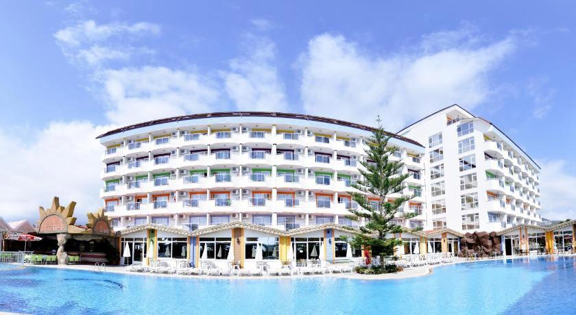 Alanya First Class Hotel