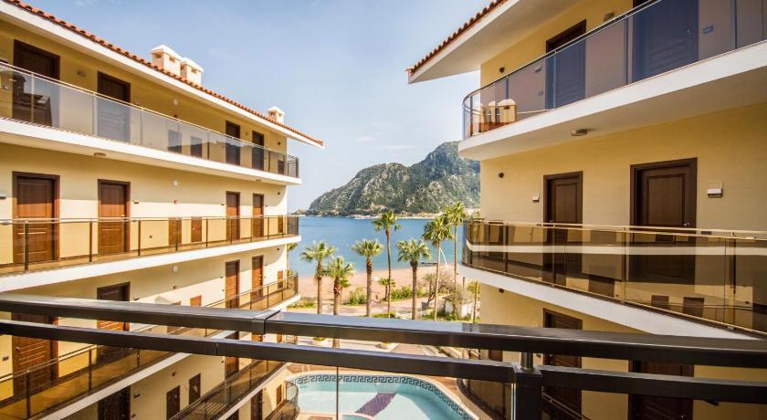 Sea Star Hotel
