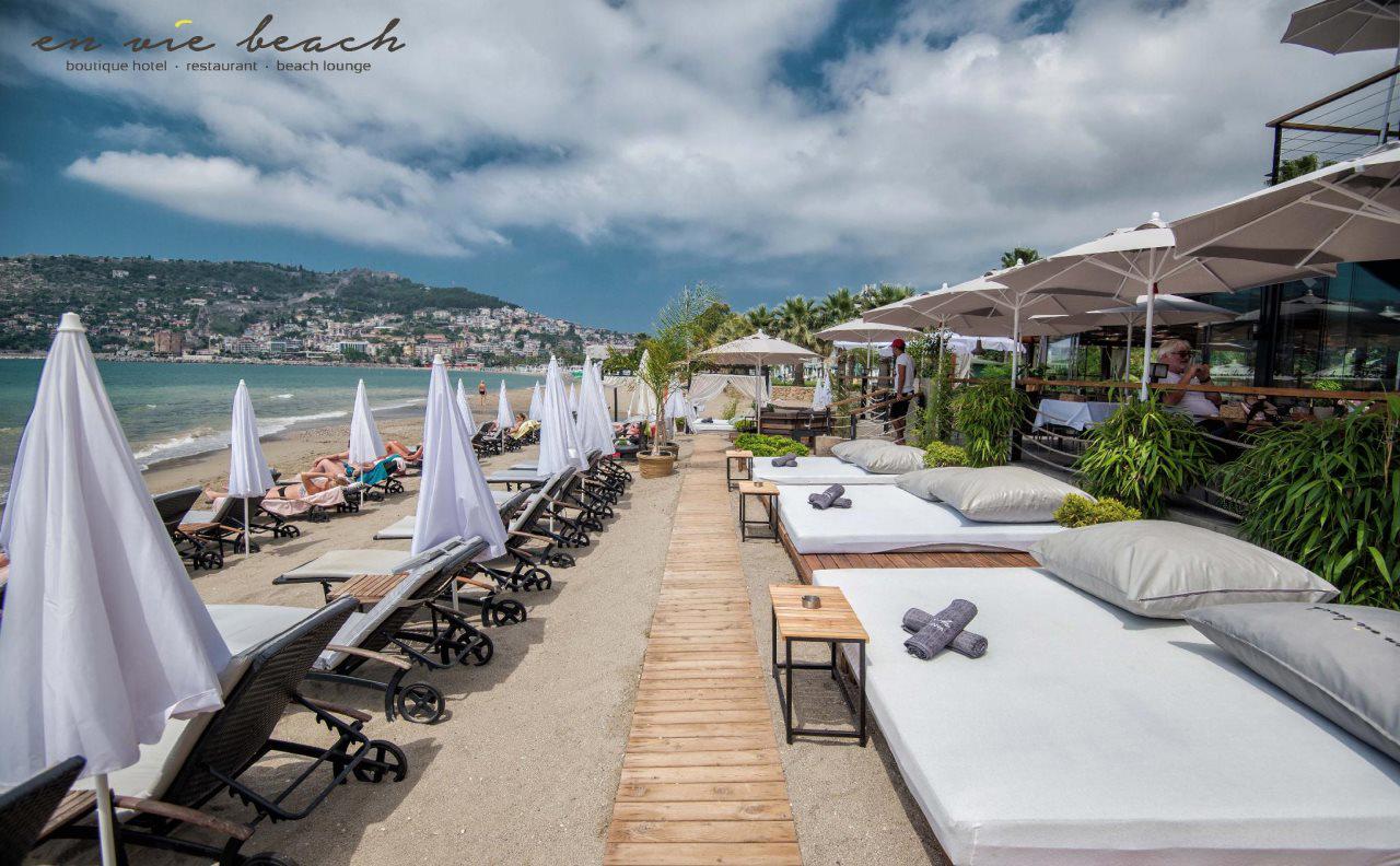 En Vie Beach Boutique Hotel
